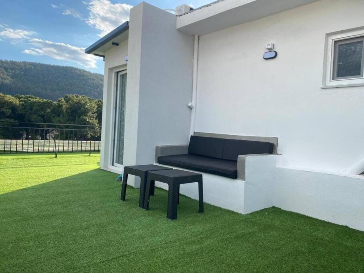 Rooftop Apartment With Garden In Ioánnina Exteriör bild